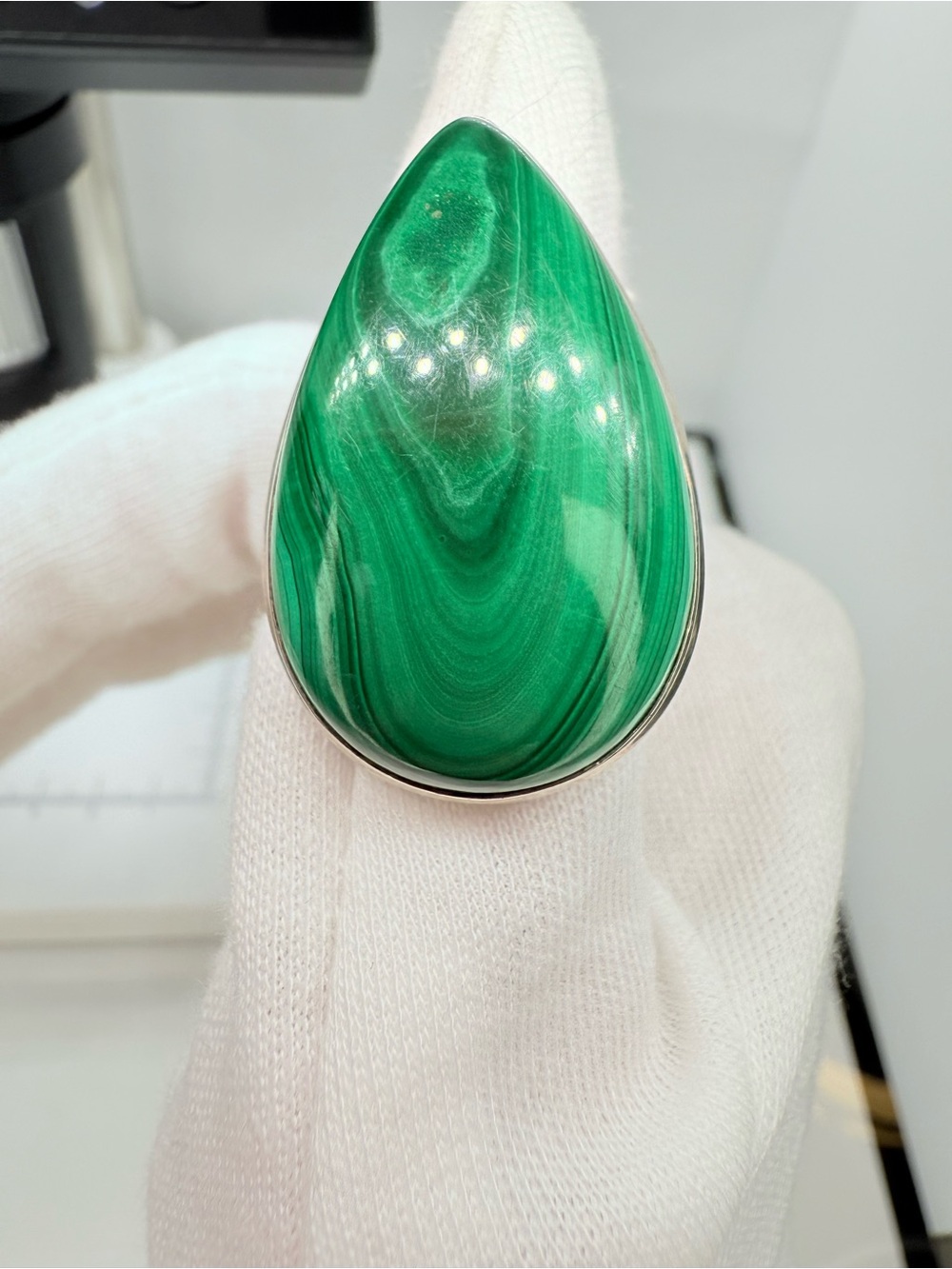 Southwestern Vintage Sterling Silver Malachite Statement Ring - Size 9
